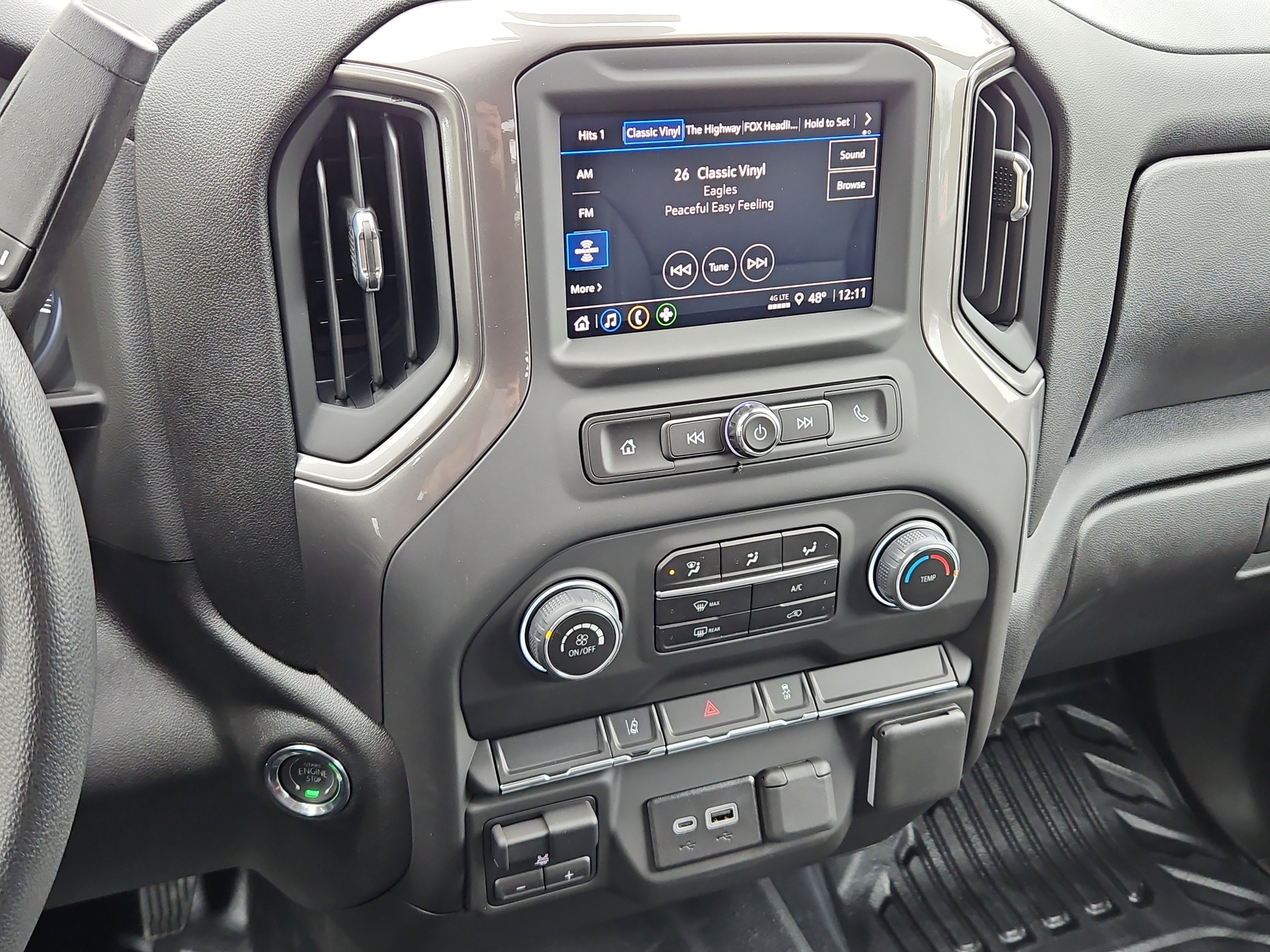 New 2025 Summit White Chevrolet Work Truck image 17