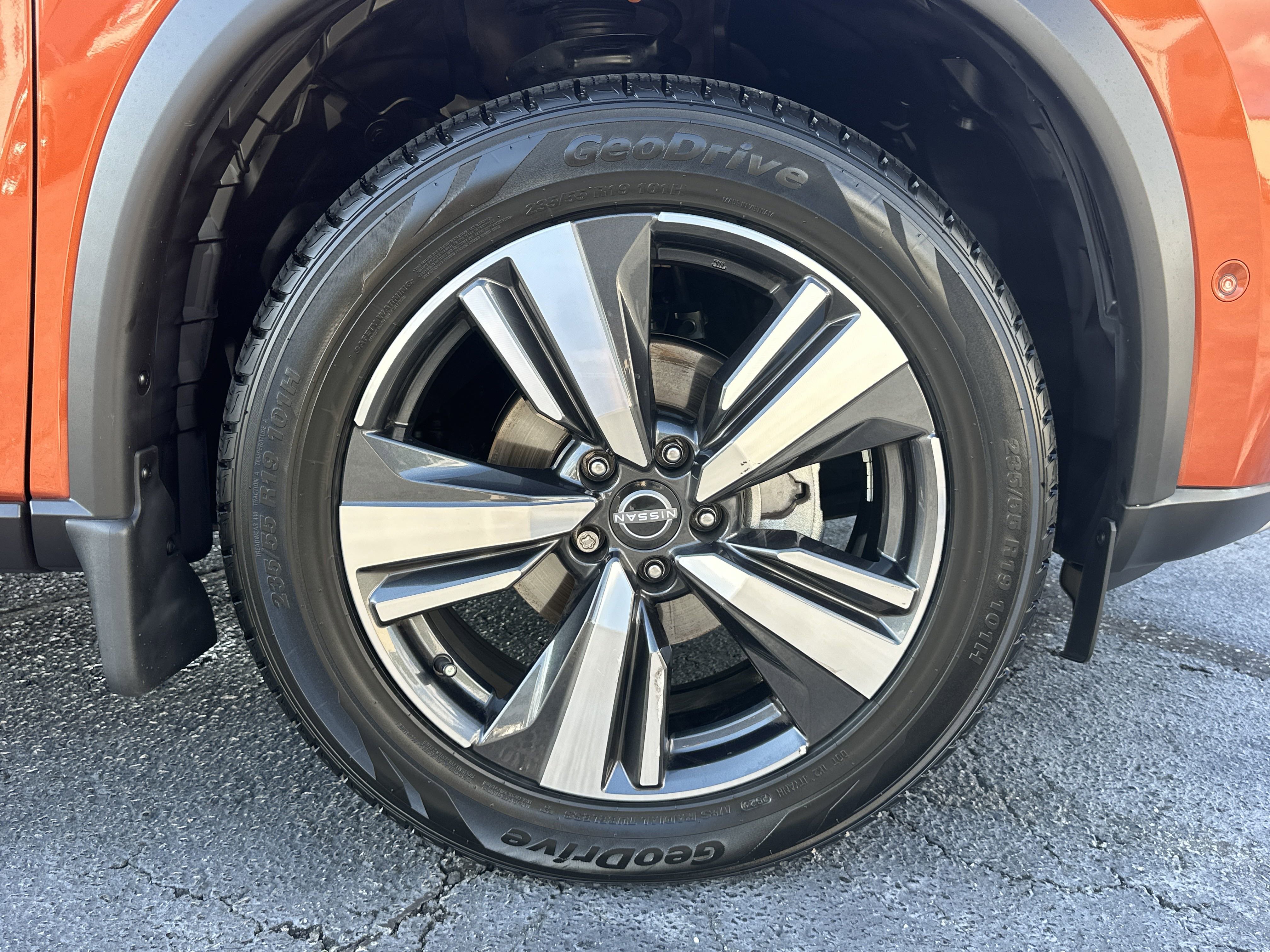 2023 Nissan Rogue Platinum - Photo 14