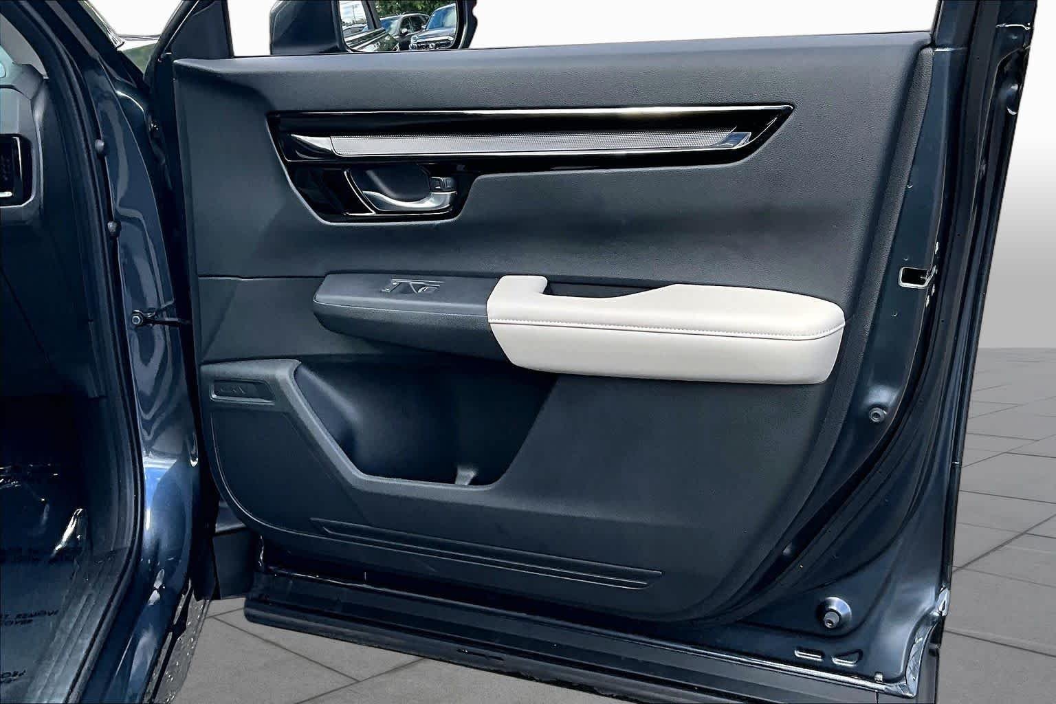 2024 Honda CR-V EX-L - Photo 23