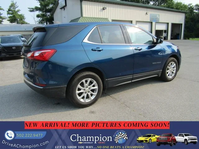 Used 2020 PACIFIC BLUE METALLIC Chevrolet LT image 4