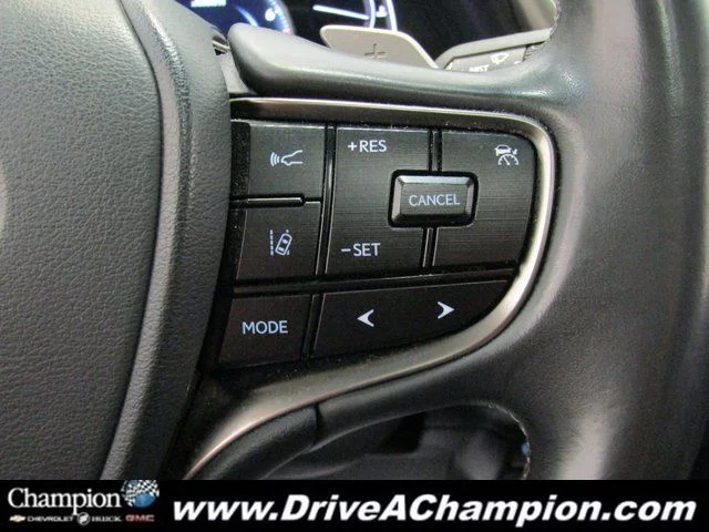 Used 2021 Black Lexus 350 image 23