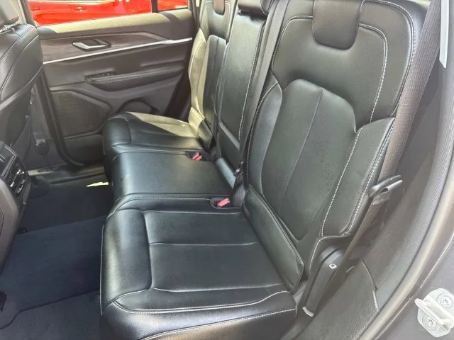 Used 2023 Gray Jeep Limited image 17