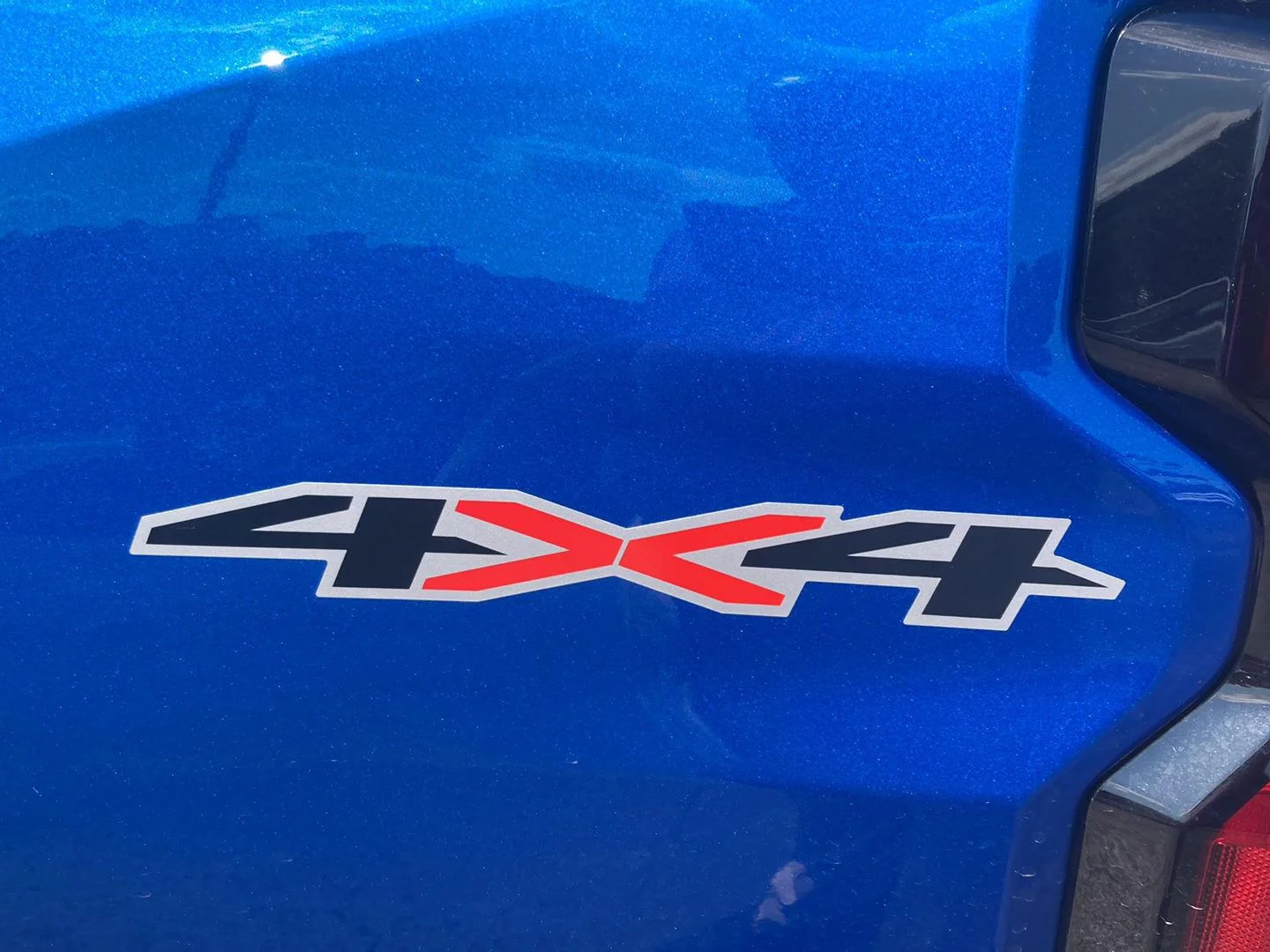 Used 2023 GLACIER BLUE METALLIC Chevrolet 4WD LT image 12