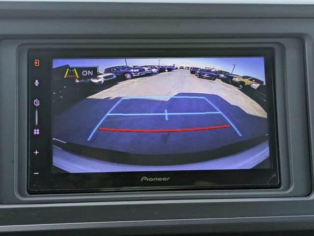 Used 2017 White Toyota SR image 21