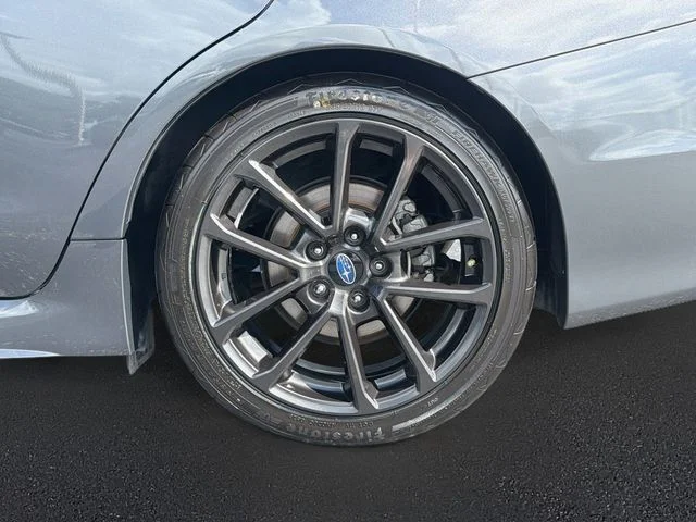 Used 2020 Gray Subaru Premium image 29
