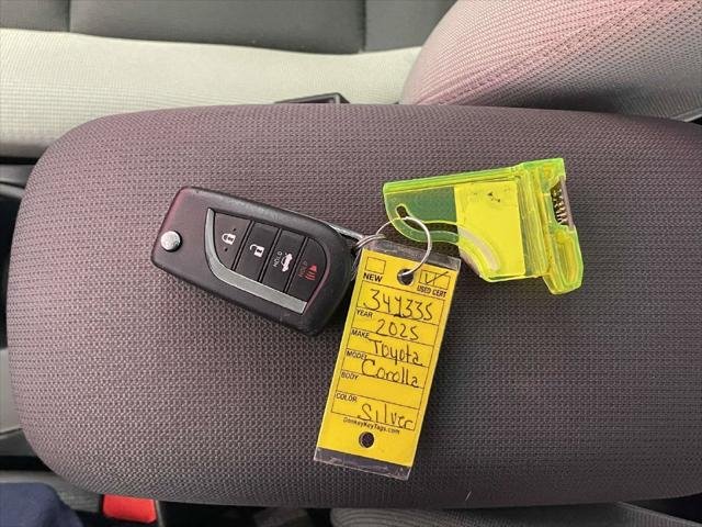 Certified Used 2025 CLASSIC SILVER METALLIC Toyota  image 24