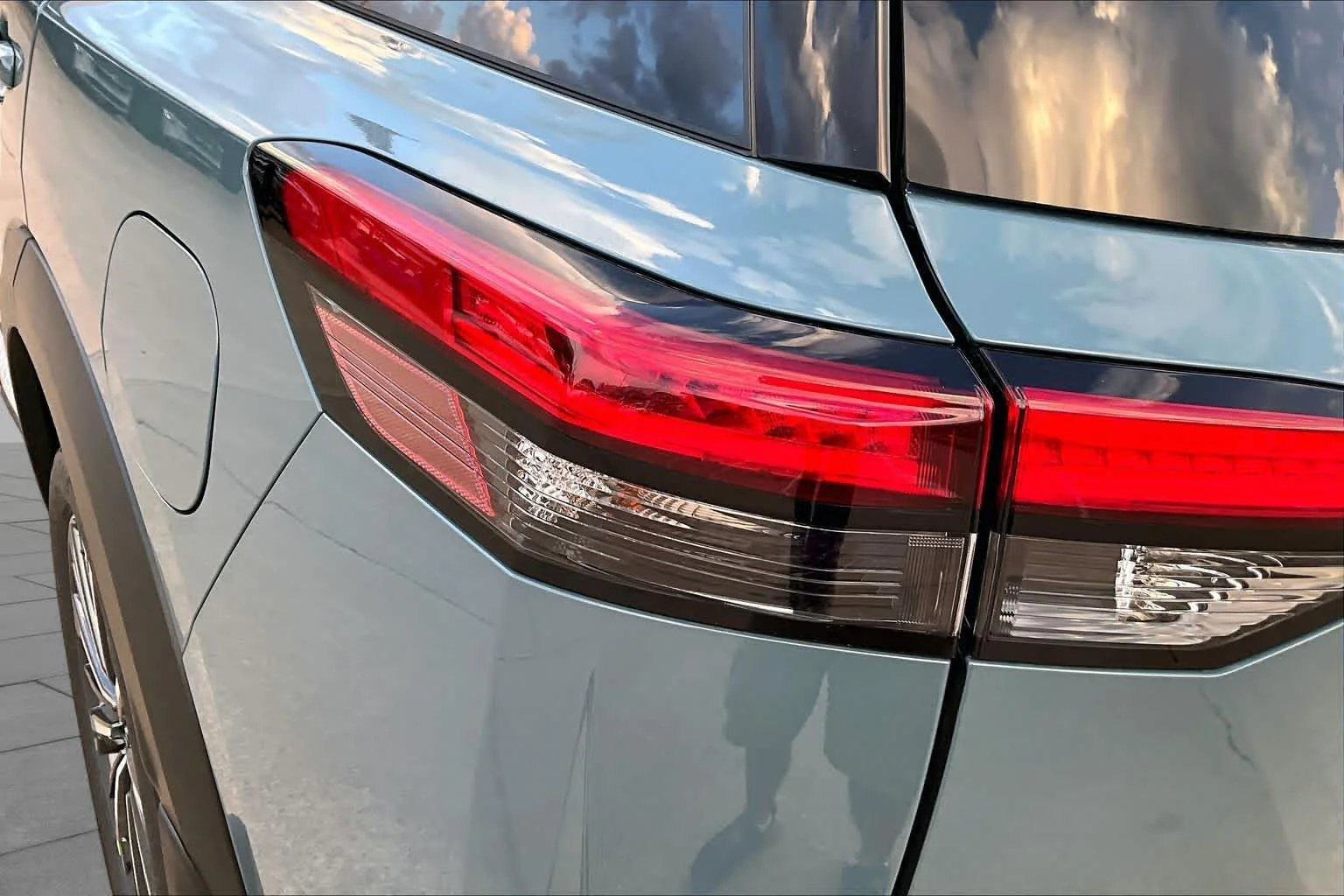 New 2026 Baltic Teal Pearl / Super Black Two-tone Nissan Platinum image 14