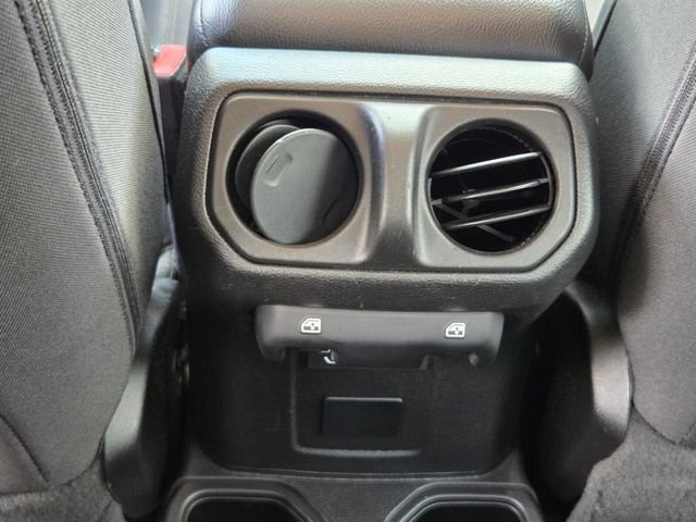 Used 2022 Black Jeep Willys image 15