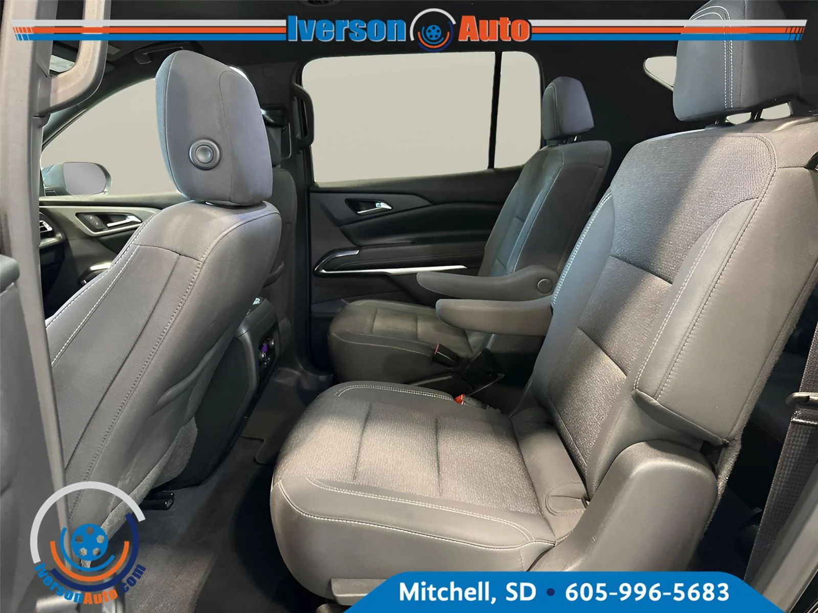 Used 2024 Mosaic Black Metallic Chevrolet AWD LT image 26