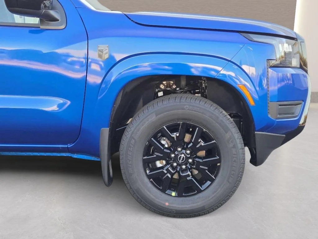 2026 Nissan Frontier SV - Photo 11