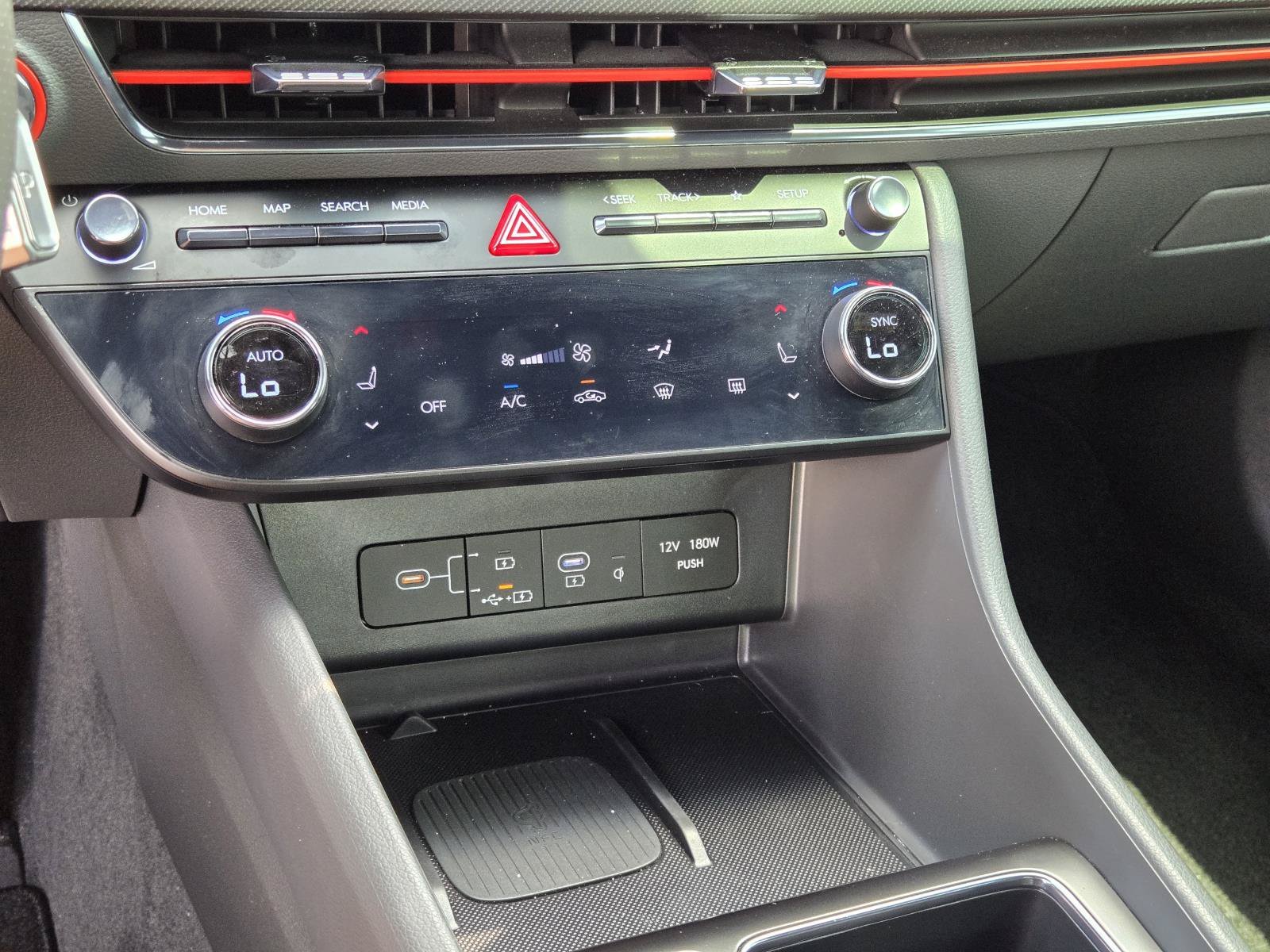 2024 Hyundai Sonata N Line - Photo 30