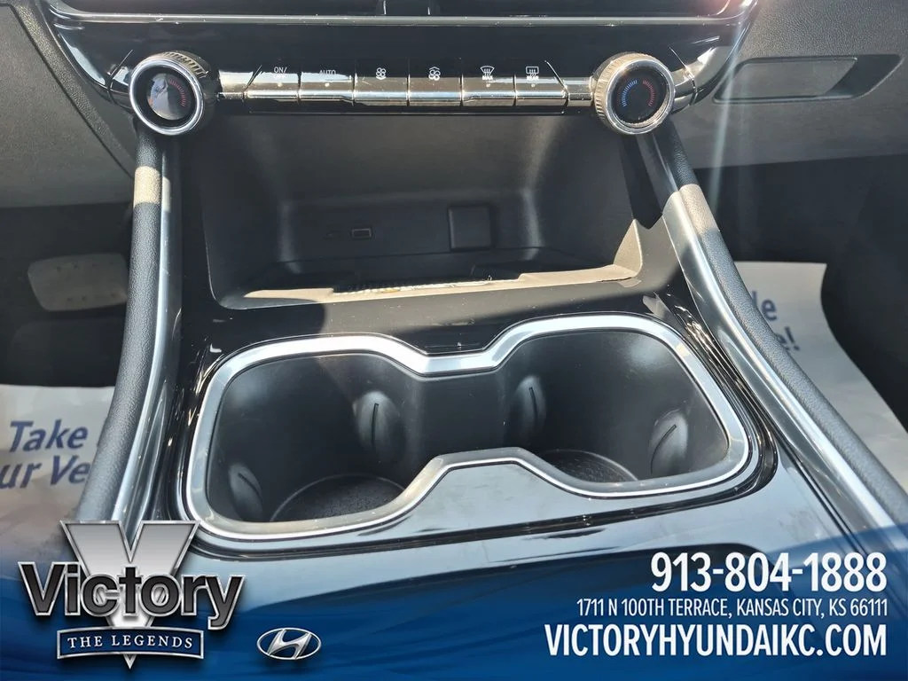 Used 2025 Gray Chevrolet LT image 18
