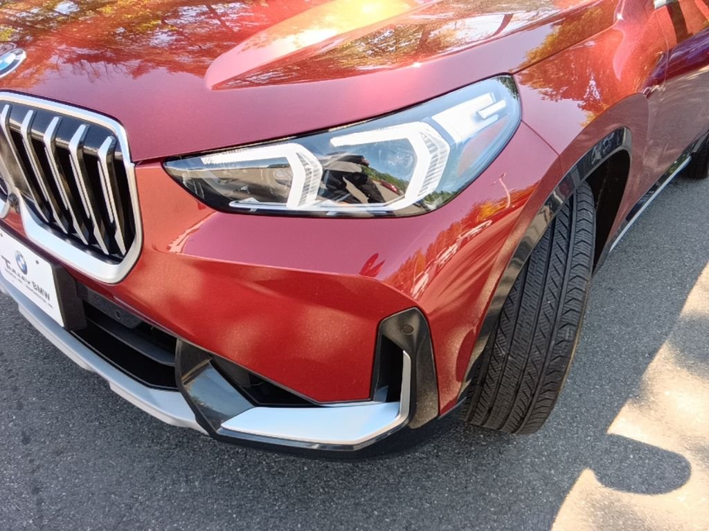 Certified Used 2026 Vegas Red Metallic BMW xDrive28i image 29