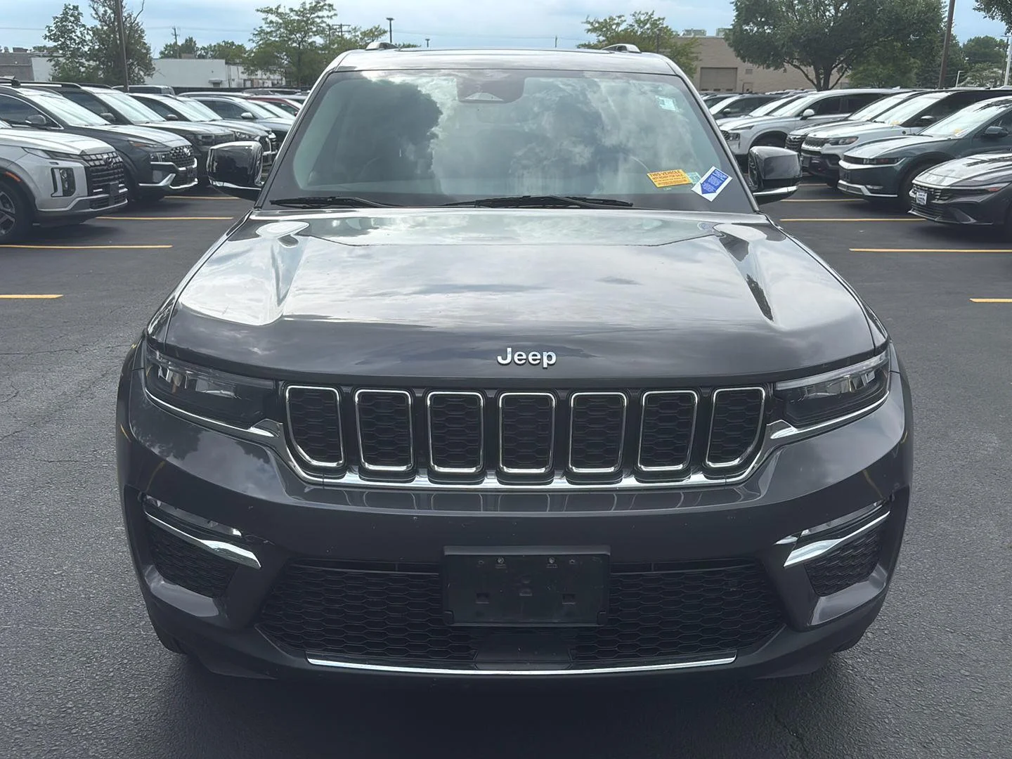 Used 2022 Baltic Gray Metallic Clearcoat Jeep Limited image 2