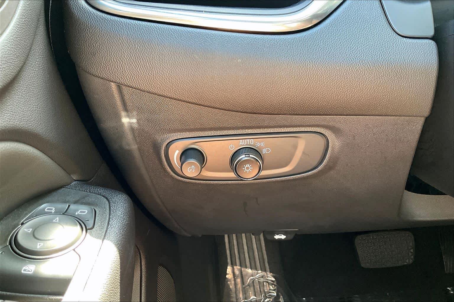 Photo 32