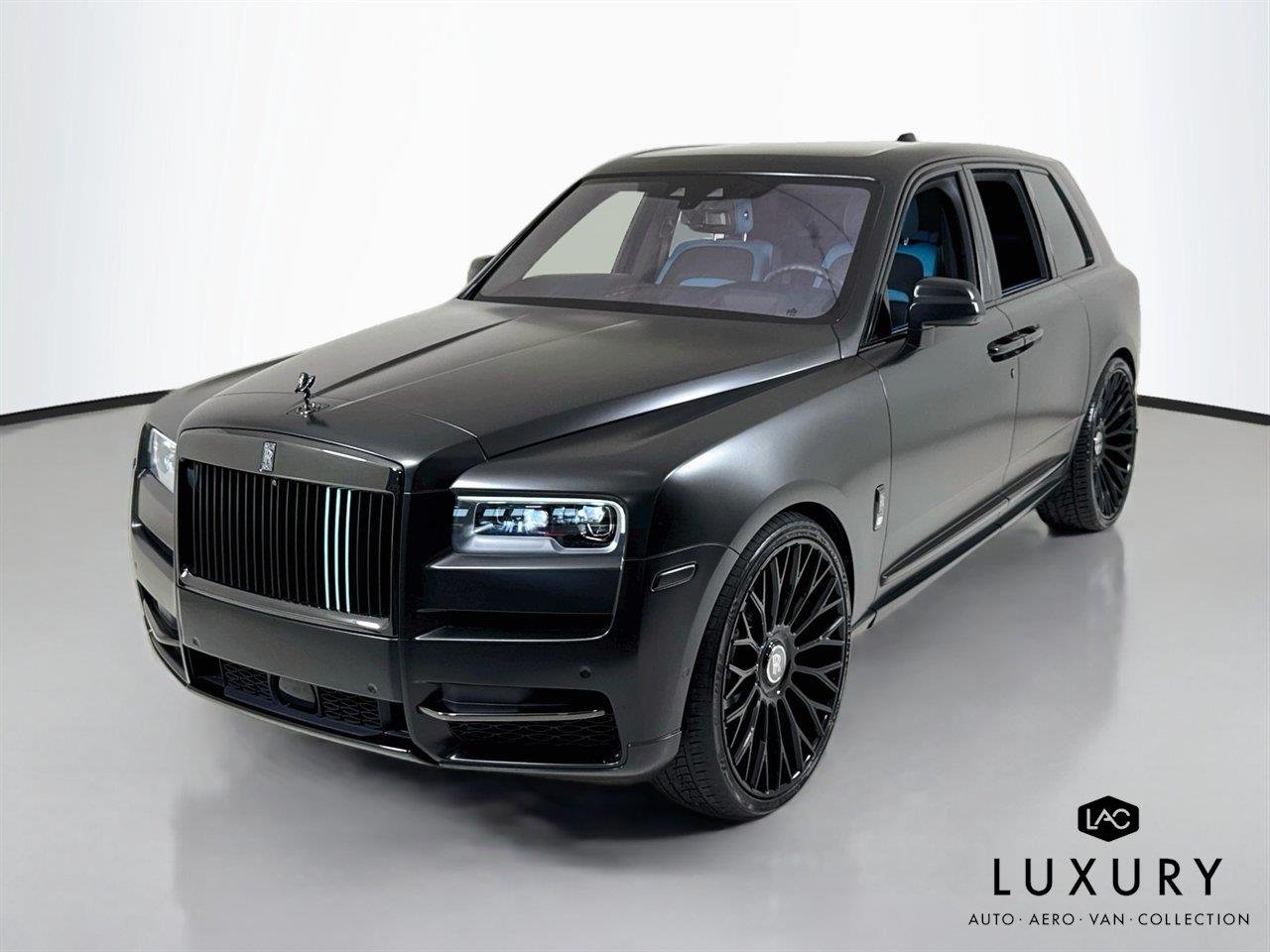 Used 2023 Gunmetal Rolls-Royce Black Badge | Rear Entertainment | 26