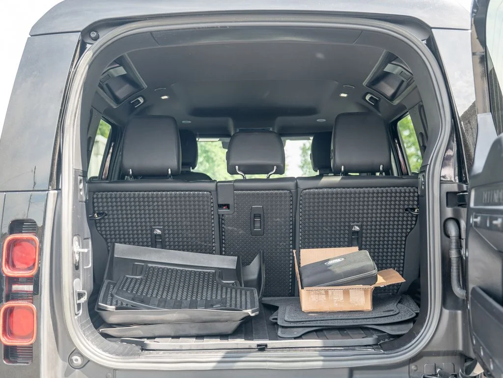 Certified Used 2023 Black Land Rover S image 38