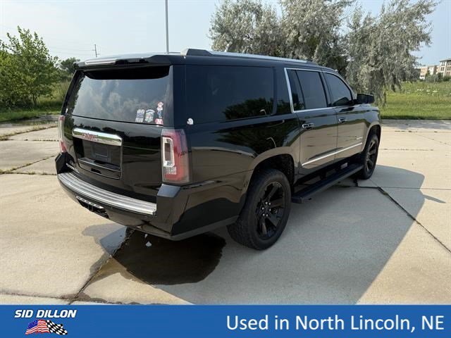 Used 2016 Onyx Black GMC Denali image 8