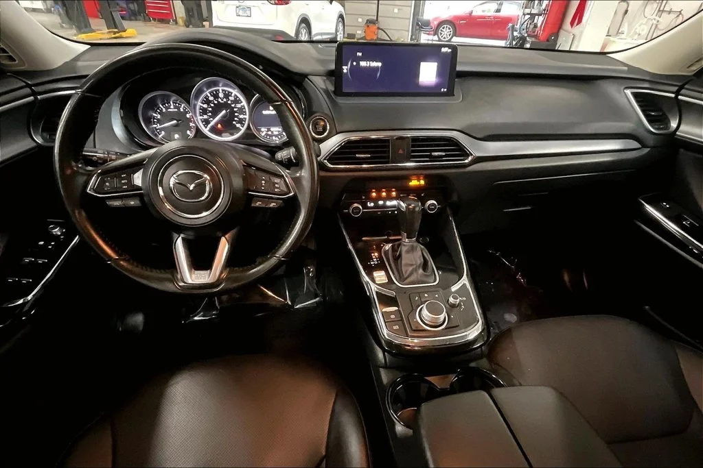 Used 2023 White Mazda Touring image 15