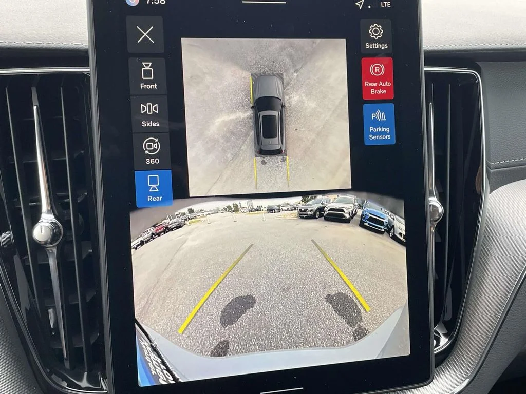 New 2026 Vapour Grey Volvo Ultra image 18