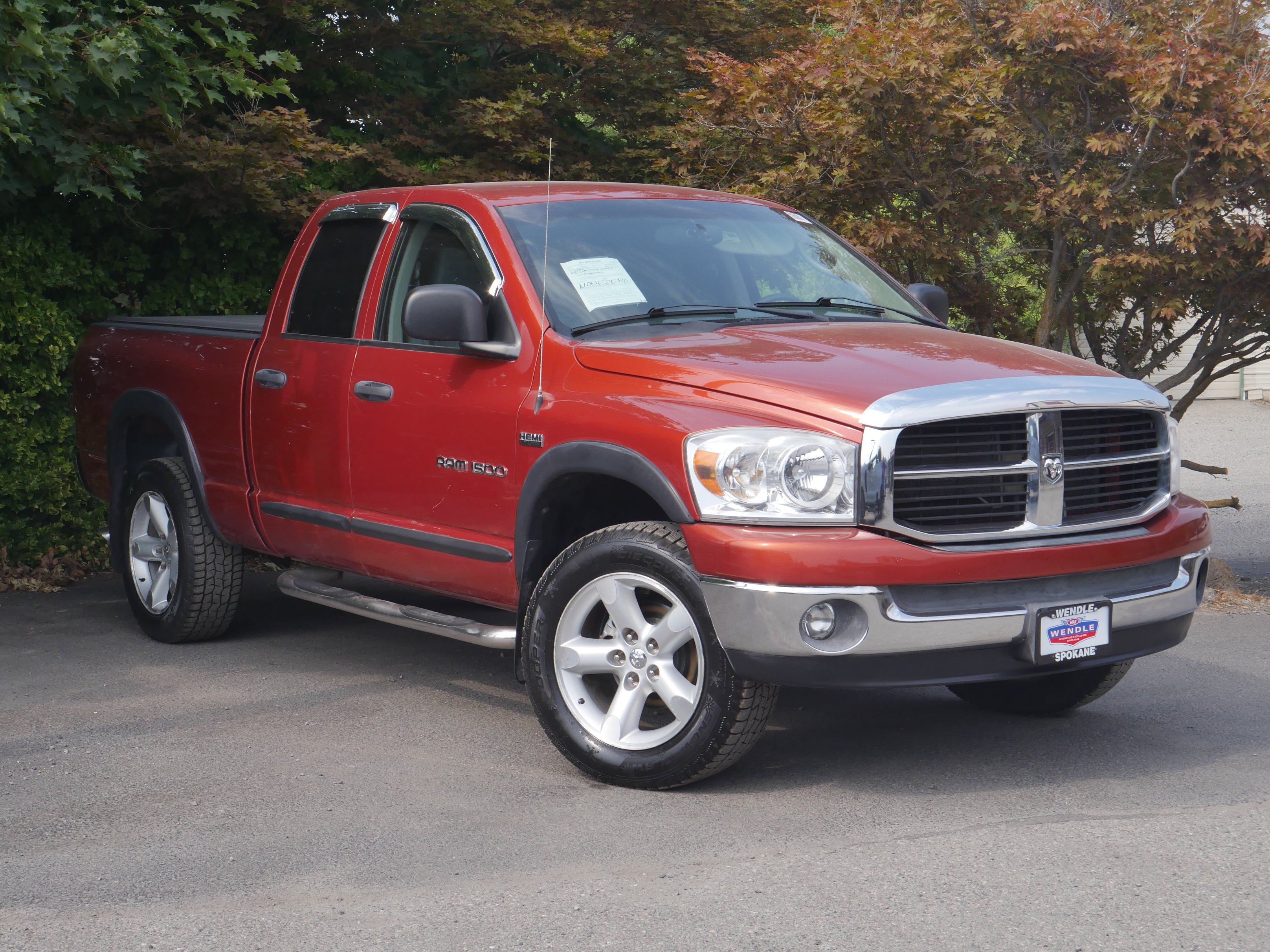 Used 2007 Sunburst Orange Pearl Dodge SLT image 22