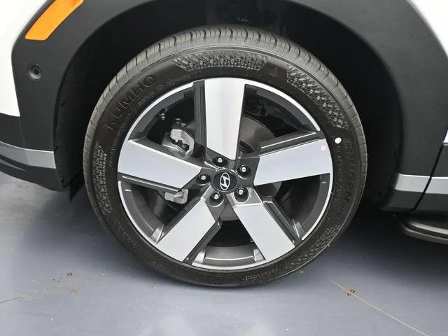 2026 Hyundai Santa Fe Limited - Photo 23