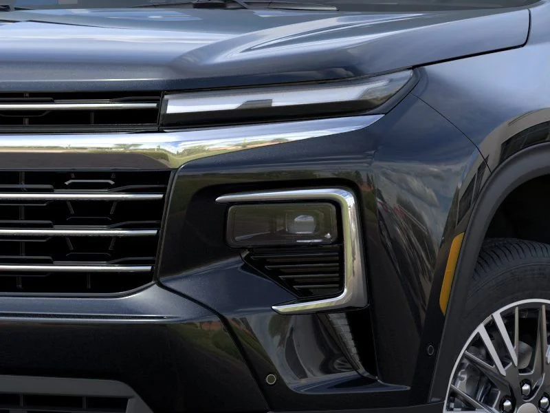 New 2025 Mosaic Black Metallic Chevrolet LT image 11
