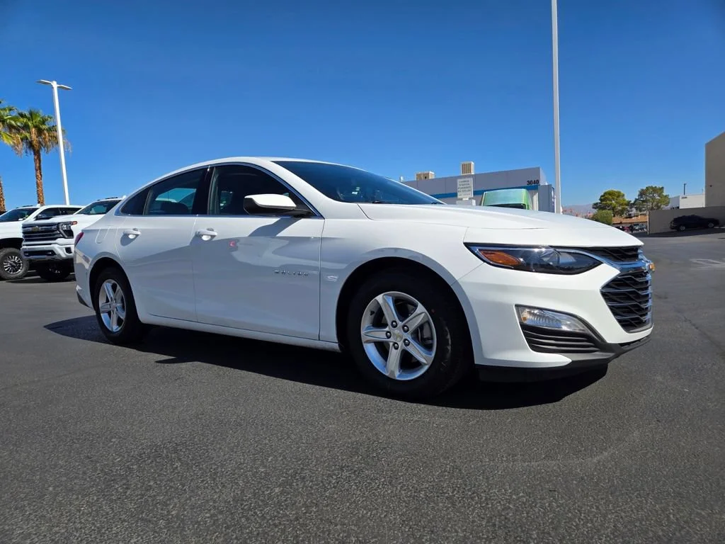 Used 2024 Summit White Chevrolet LS image 1
