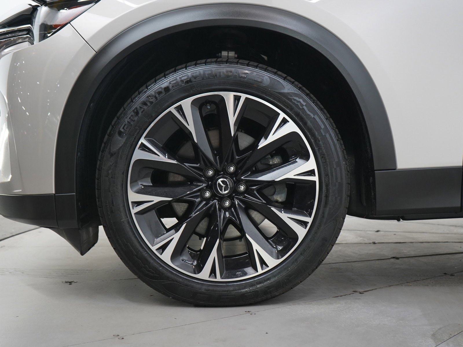 Certified Used 2024 Platinum Quartz Mazda Premium Plus image 32