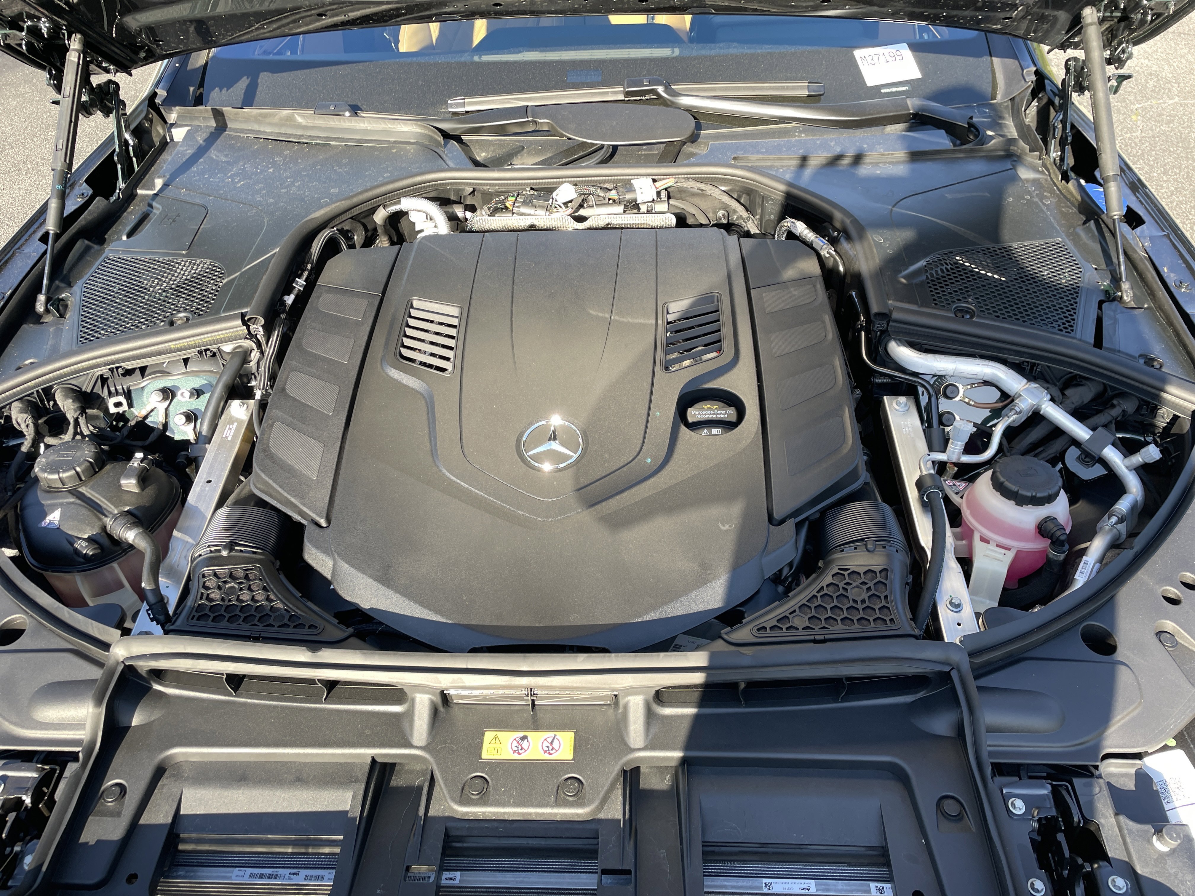 New 2026 MANUFAKTUR Exclusive Allanite Green Metallic Mercedes-Benz S 580 4MATIC® Sedan image 44
