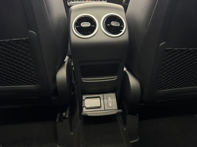 New 2026 Polar White Mercedes-Benz GLA 250 image 34