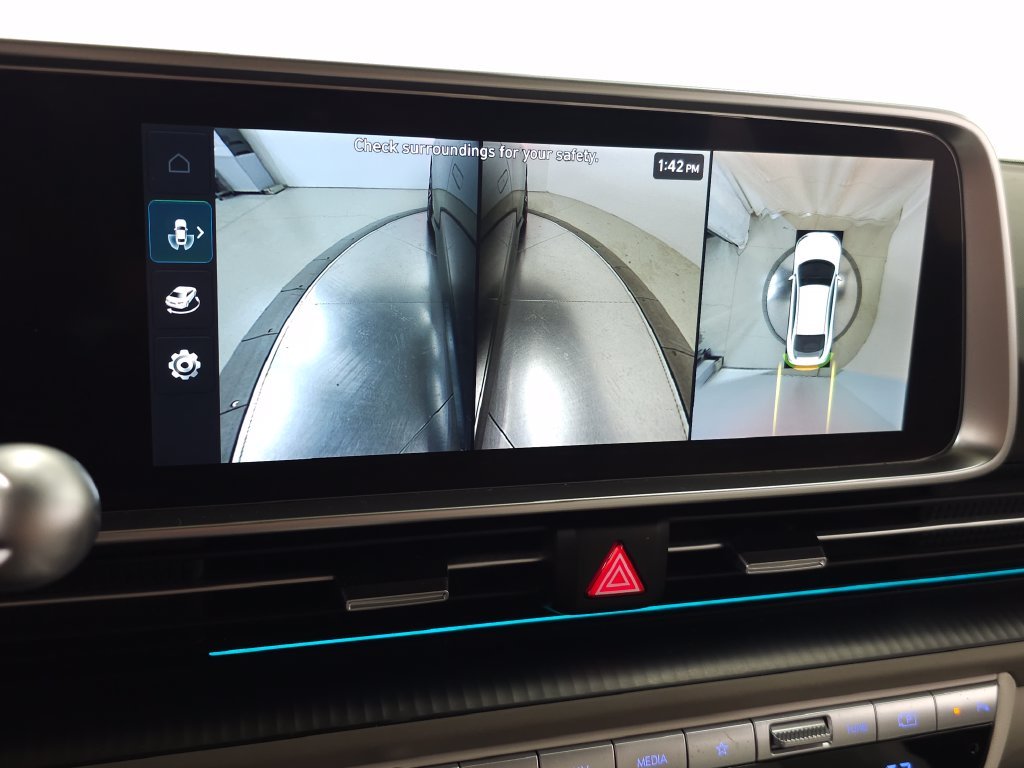 2023 Hyundai IONIQ 6 Limited - Photo 30