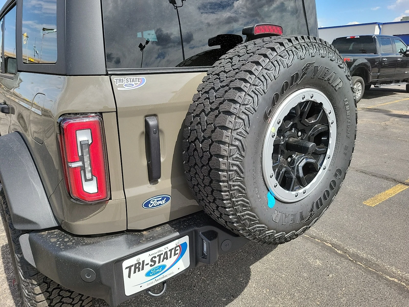 New 2026 Marsh Gray Ford Outer Banks&reg; image 8
