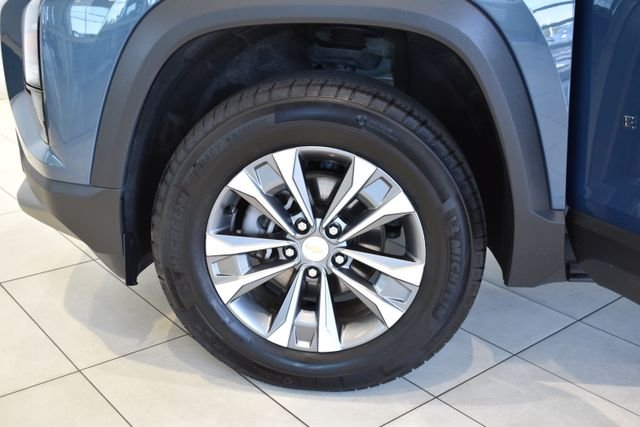 Used 2025 Blue Chevrolet LT image 26