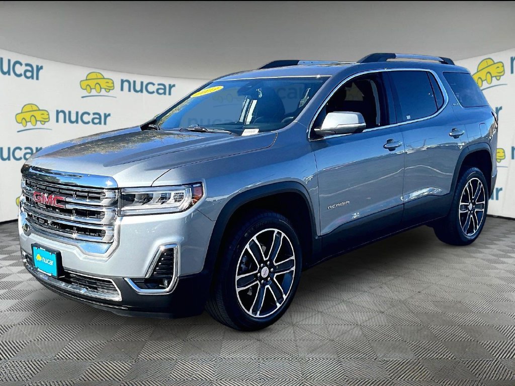 Used 2023 Silver GMC SLT image 3