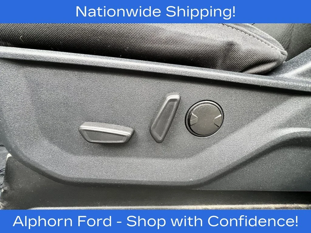 Used 2022 Gray Ford XLT image 27