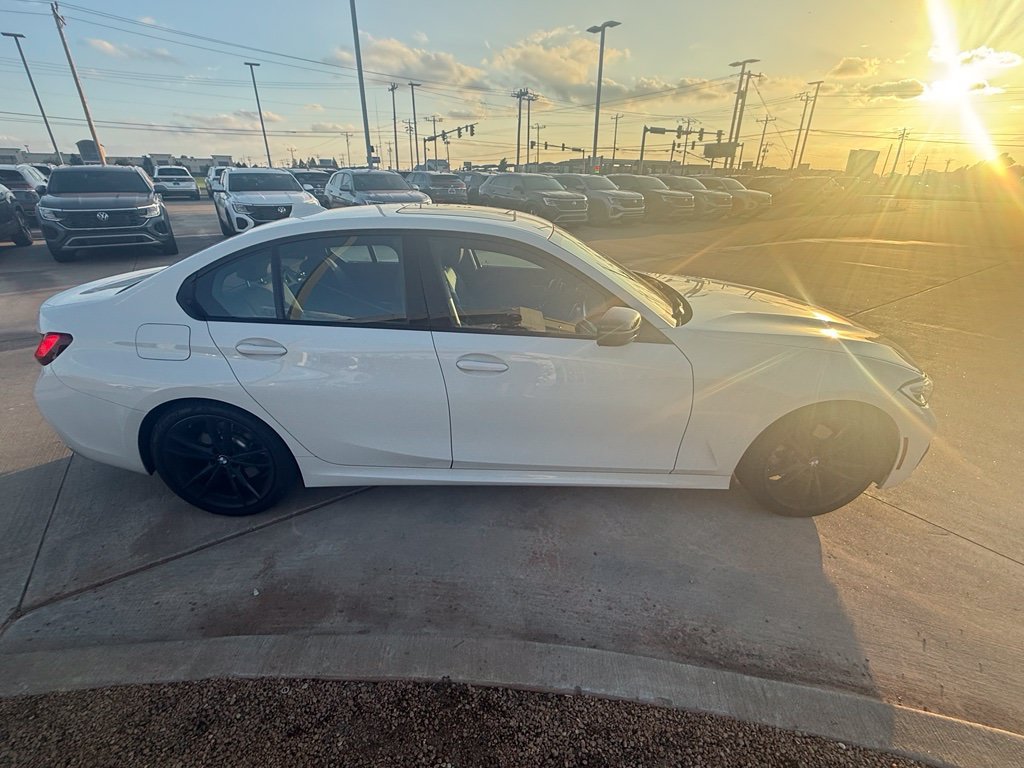 Used 2021 Alpine White BMW 330i image 6