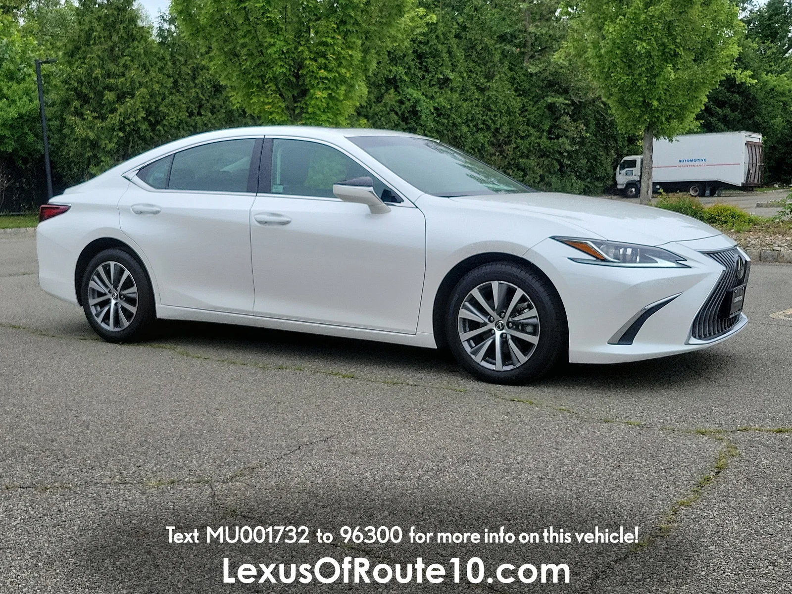 2021 Lexus ES