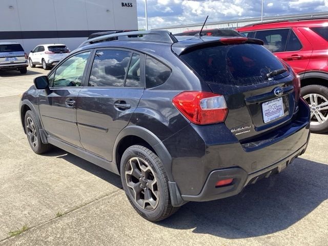 Used 2014 Dark Gray Metallic Subaru 2.0i Limited image 10