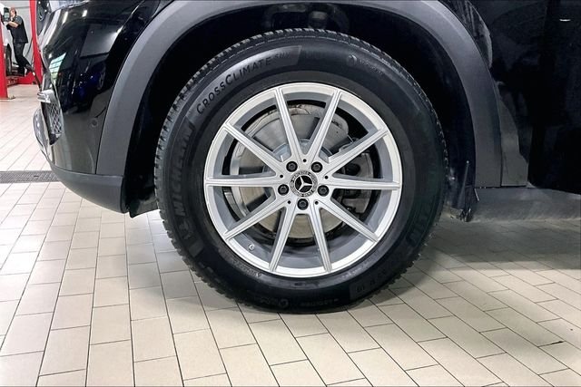 Certified Used 2025 Black Mercedes-Benz GLE 350 image 30