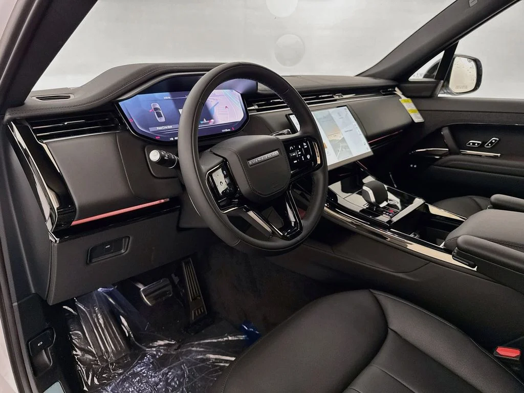 New 2026 Fuji White Land Rover Dynamic SE image 9