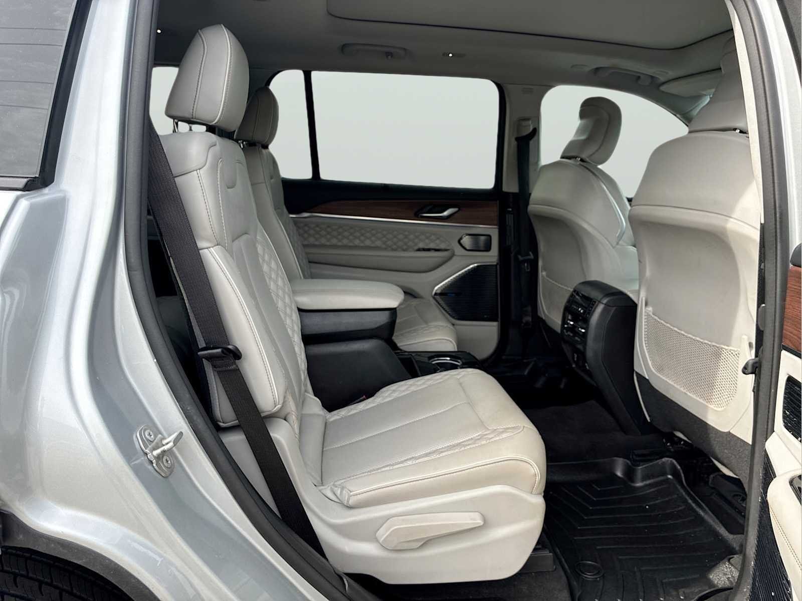 2021 Jeep Grand Cherokee L Summit - Photo 28