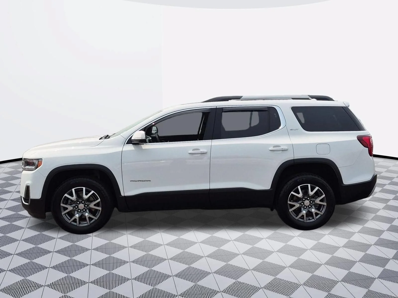 Used 2023 Summit White GMC SLT image 4