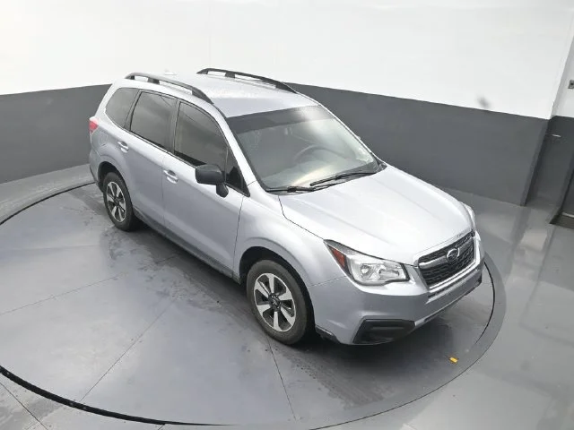Used 2018 Silver Subaru 2.5i image 23