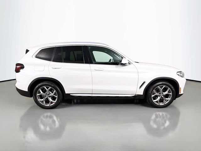 Used 2024 White BMW sDrive30i image 8