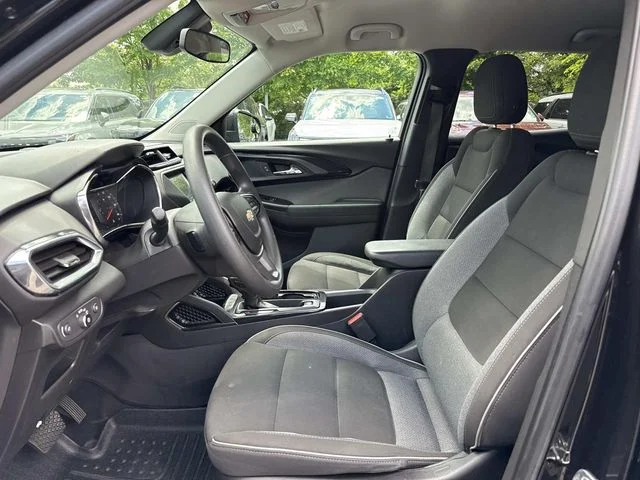 Used 2023 Black Chevrolet LT image 13