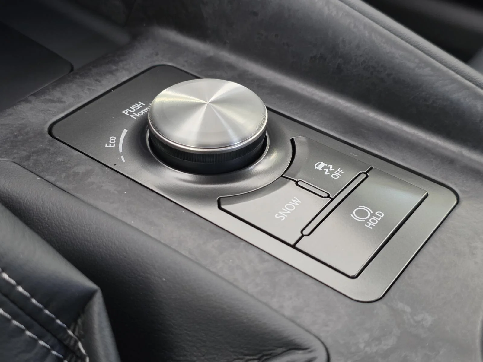 2026 Lexus IS 350 F SPORT - Photo 24