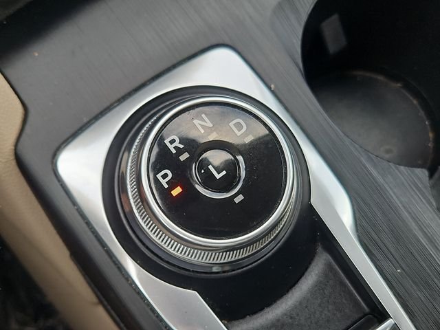 Used 2022 Blue Metallic Ford SEL image 24