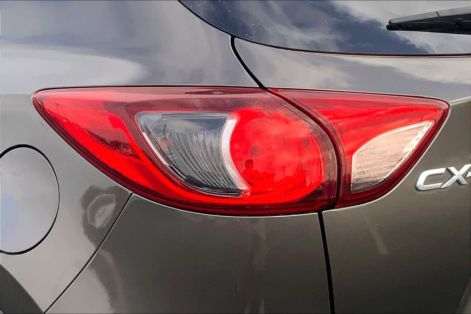 Used 2016 Titanium Flash Mica Mazda Touring image 29