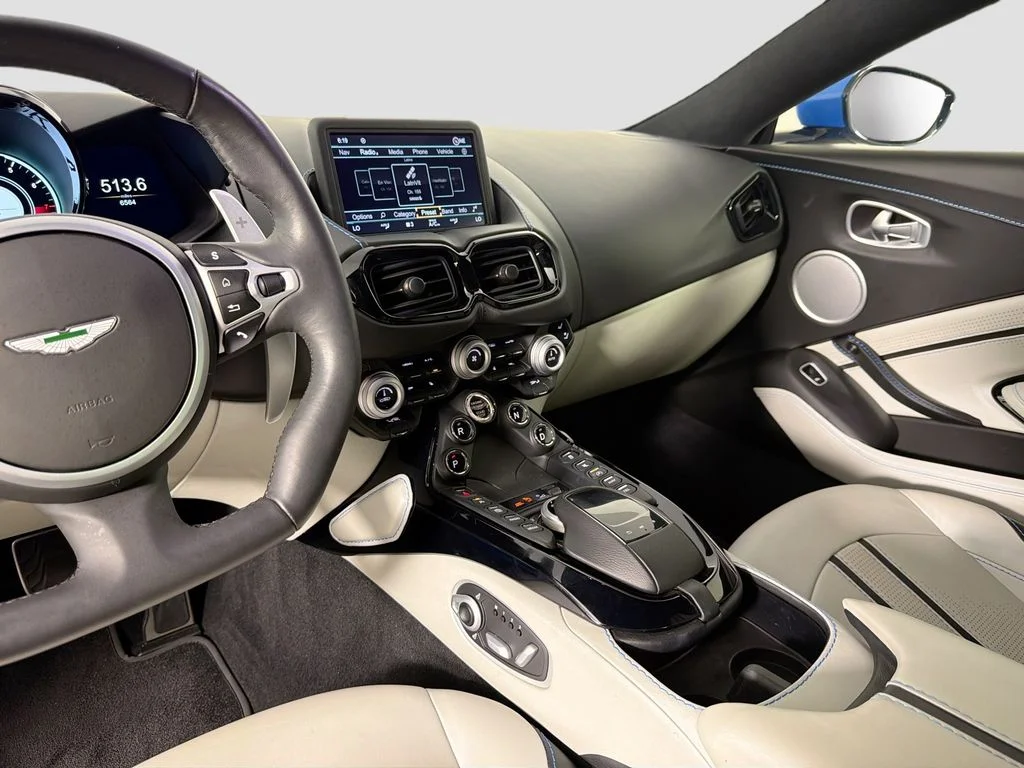 Used 2021 Blue Aston Martin Base image 23